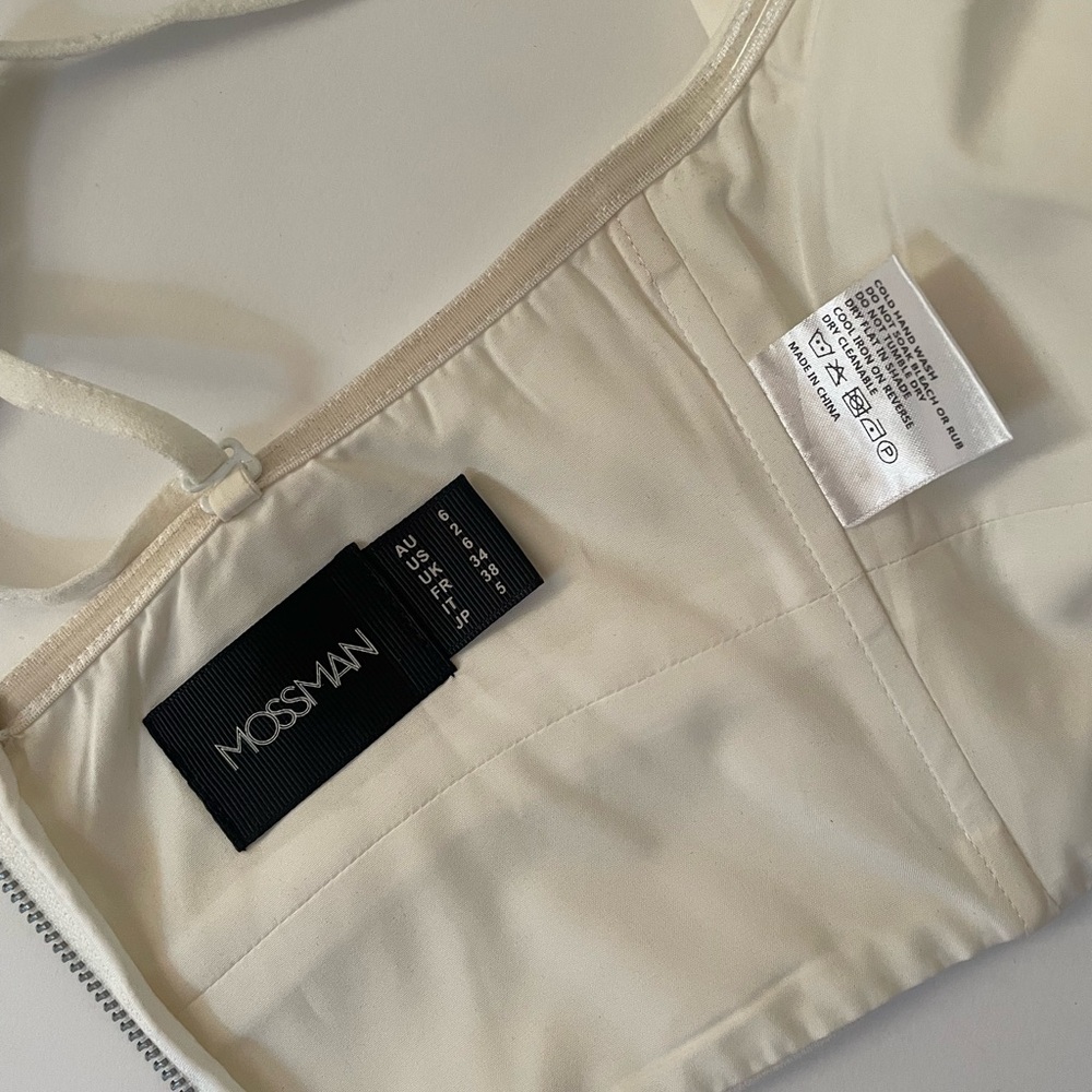 Elegant White Bow Top - Picture 5 of 5